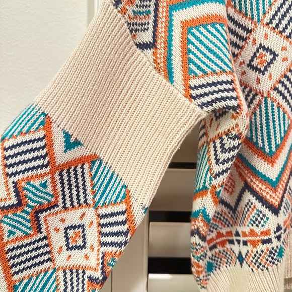 Sweatshirt - Picture 2 of 5